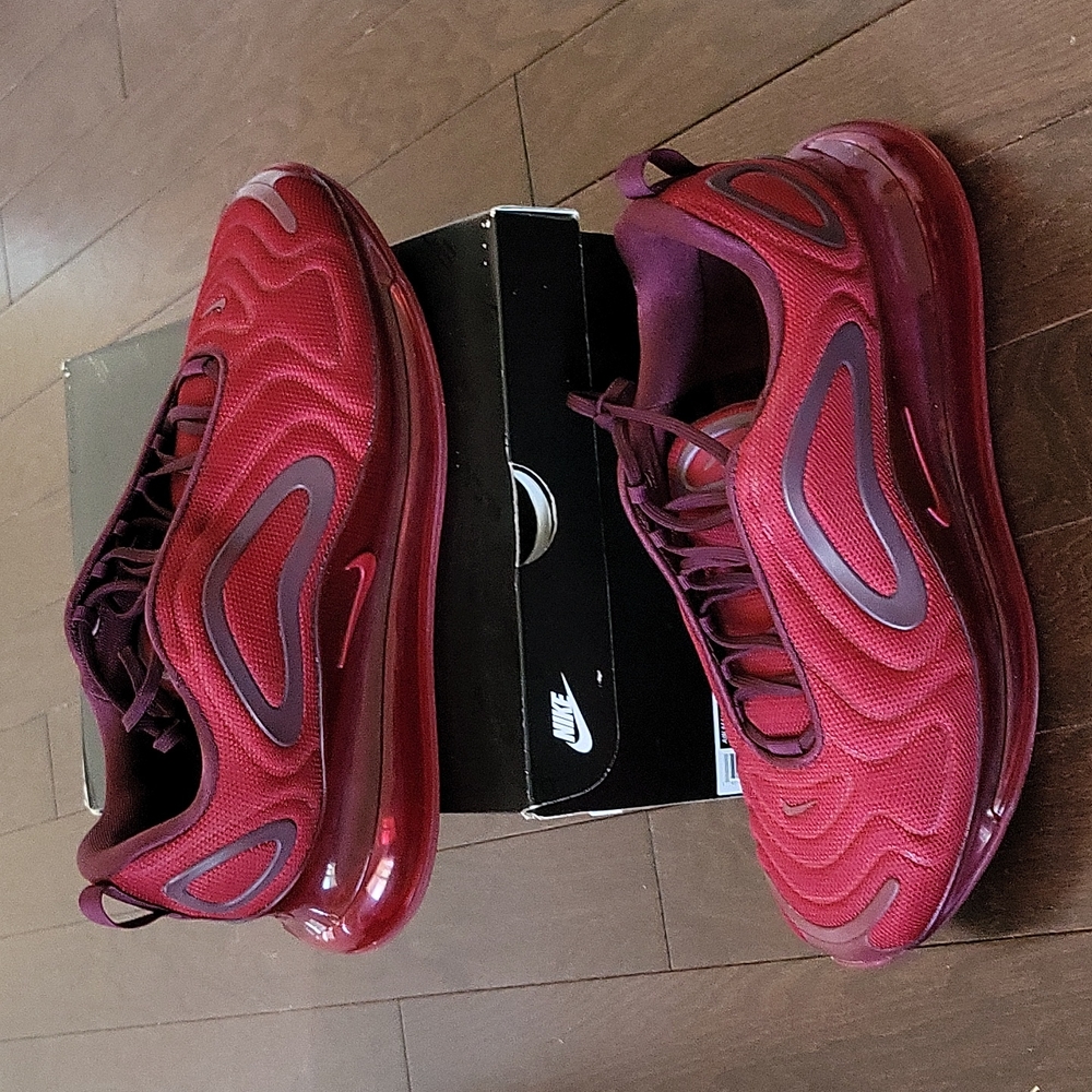 Air Max 720 - Picture 2 of 7